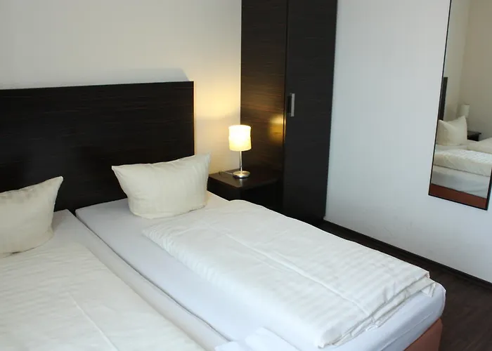 Fair Frankfurt - An Der Messe Франкфурт-на-Майне