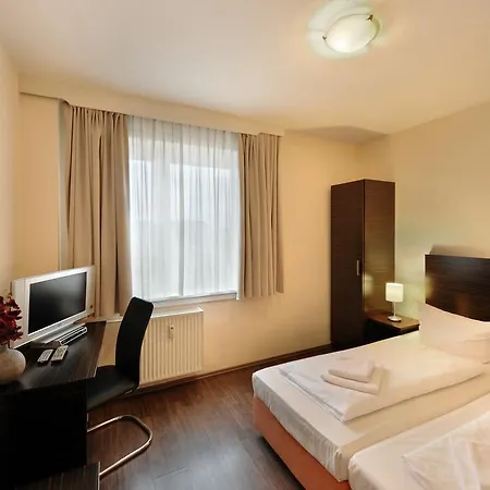 Fair Frankfurt - An Der Messe Hotel