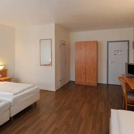 Fair Frankfurt - An Der Messe Frankfurt nad Mohanem