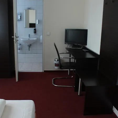 Fair Frankfurt - An Der Messe