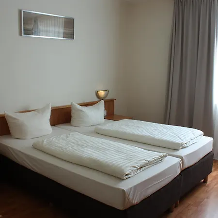 Fair Frankfurt - An Der Messe Frankfurt am Main