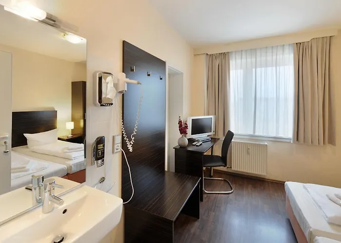 Fair Frankfurt - An Der Messe Hotell 3*