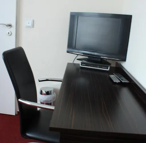 Hotell Fair Frankfurt - An Der Messe 3*