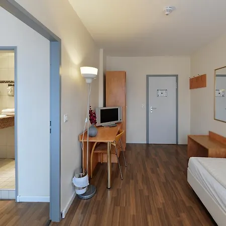 ホテル Fair Frankfurt - An Der Messe 3*