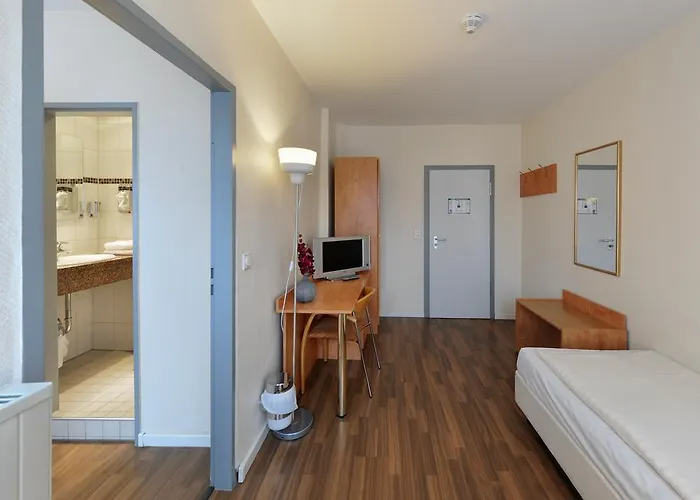 Hotel Fair Frankfurt - An Der Messe 3*