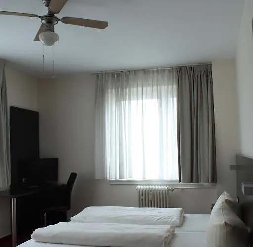 Fair Frankfurt - An Der Messe Frankfurt am Main